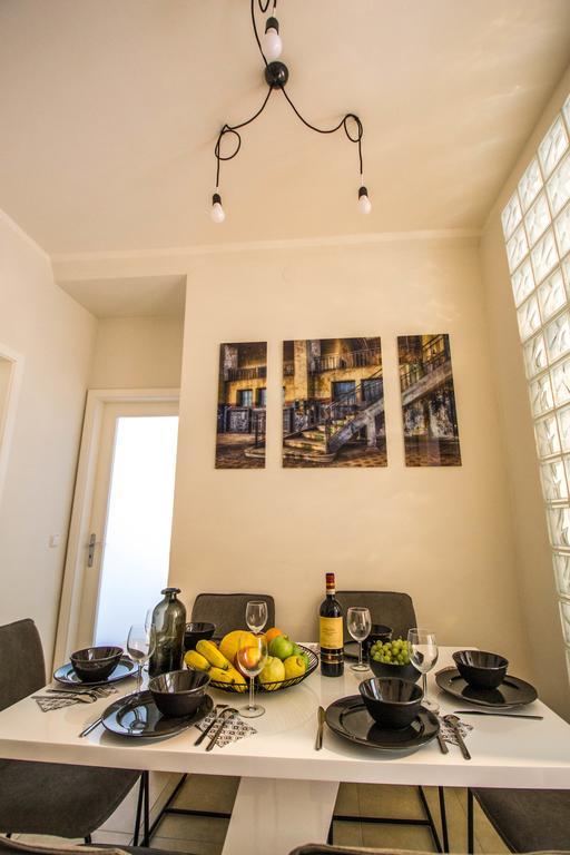 Reflection 2bdr By Ruterra Apartment Prag