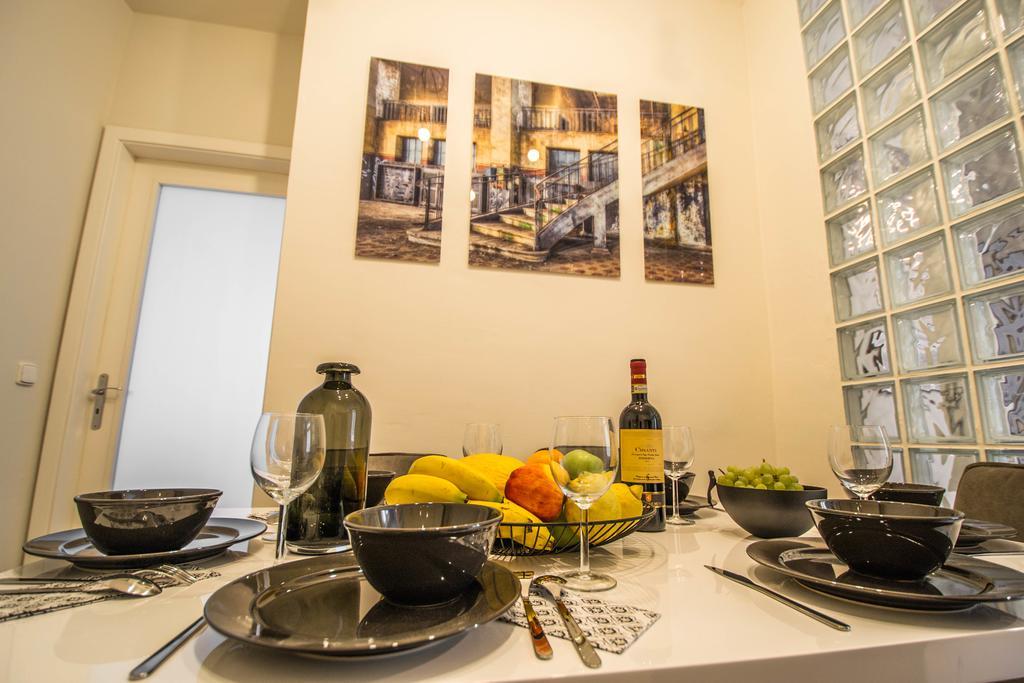 Reflection 2bdr By Ruterra Apartment Prag